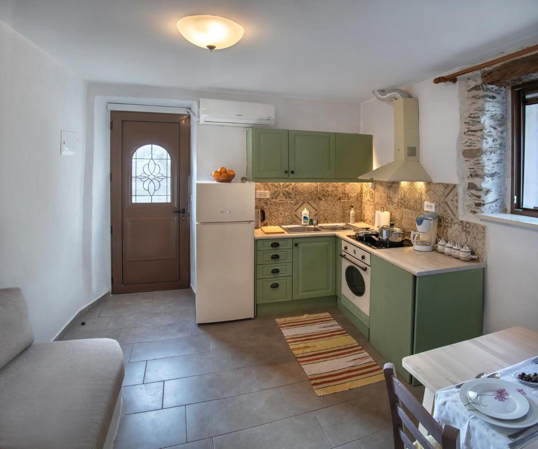 Feneri 3 -Cozy Rustic Apt 20' From Elafonisi Beach Perivolia  Екстер'єр фото